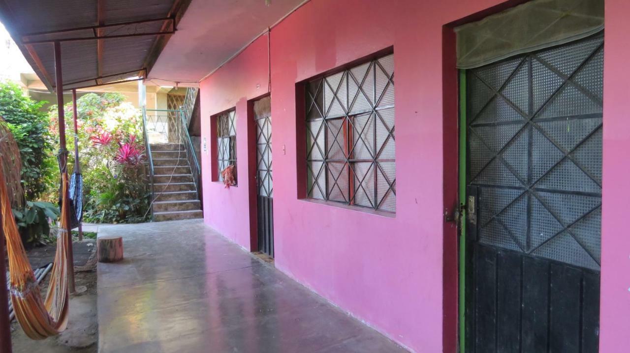 Tambopata Hostel Bambu Пуерто-Мальдонадо Екстер'єр фото