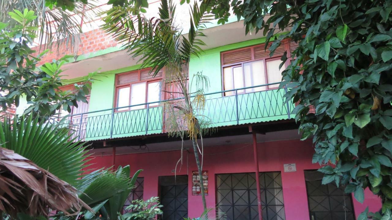 Tambopata Hostel Bambu Пуерто-Мальдонадо Екстер'єр фото